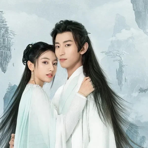 White Fox Prince, Please Behave (2022)